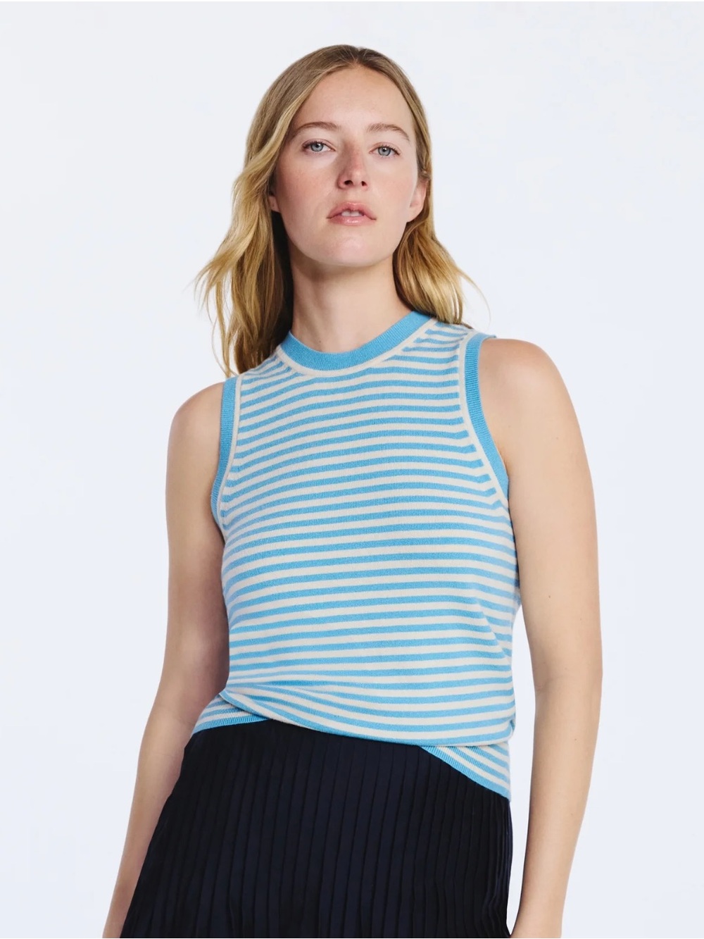 Free Assembly Women's Cozy Yarn Sleeveless Sweater Shell, Lightweight XXL (20)